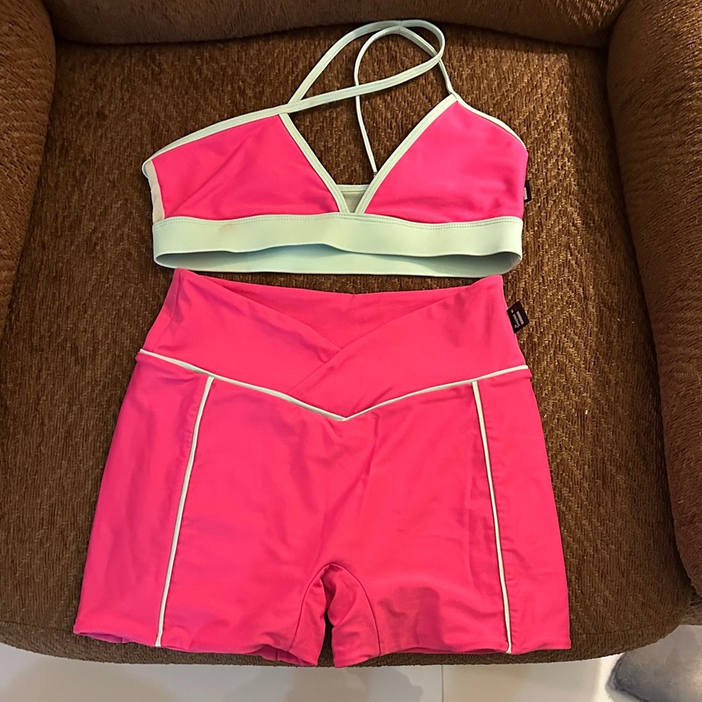 JD DANCEWEAR “Posh Set” adult small size. Wore once !